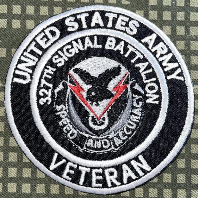 US Army 327th Signal Battalion Veteran Patch - Decal Patch - Co